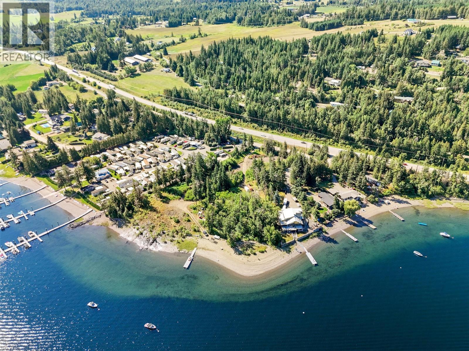 663 Waverly Park Frontage Road, Sorrento, BC