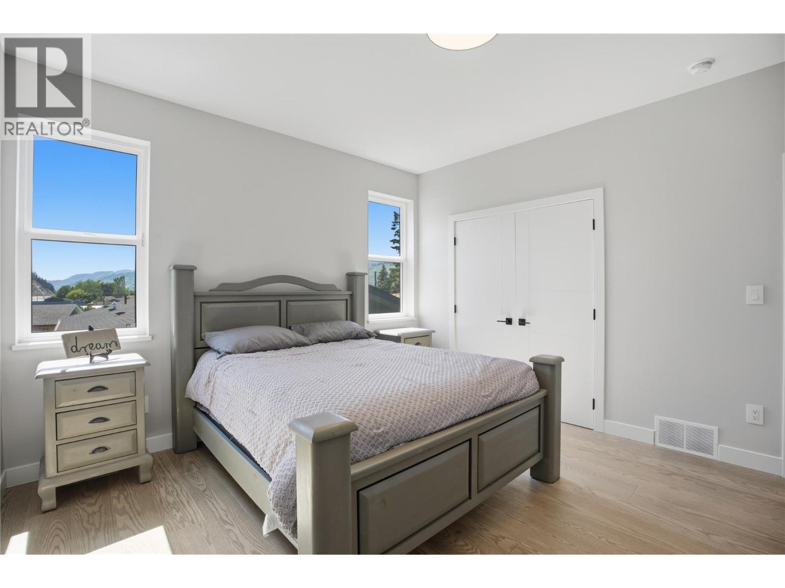 1015 Paquette Road, Chase, BC - Indoor Photo Showing Bedroom
