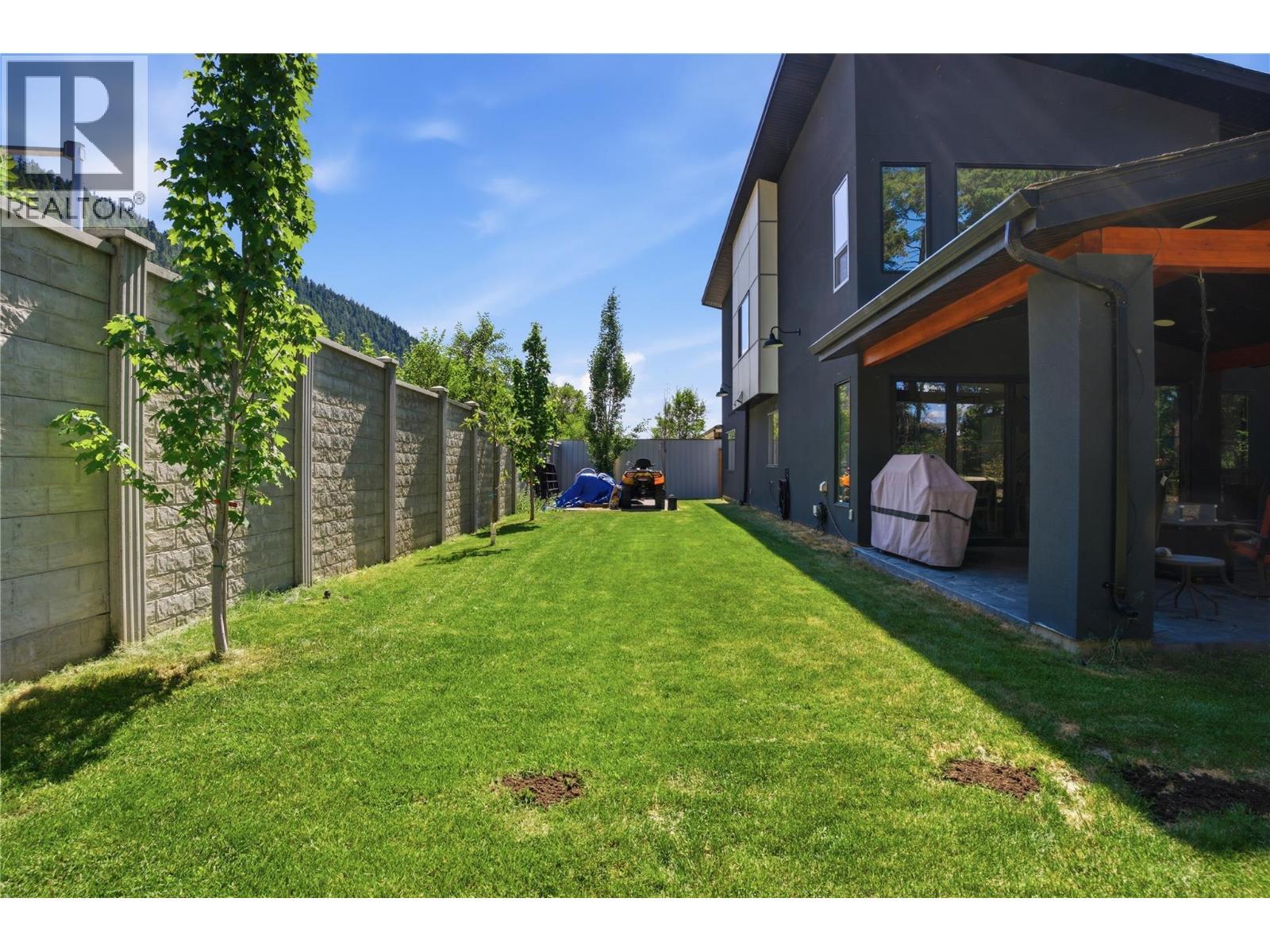 1015 Paquette Road, Chase, BC - Outdoor