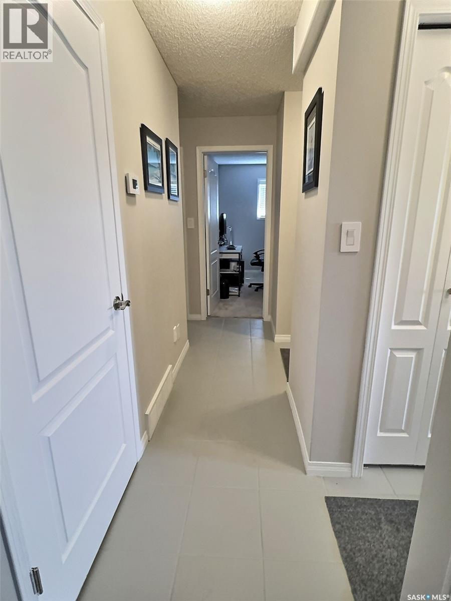 419 Clasky Drive, Estevan, SK - Indoor Photo Showing Other Room