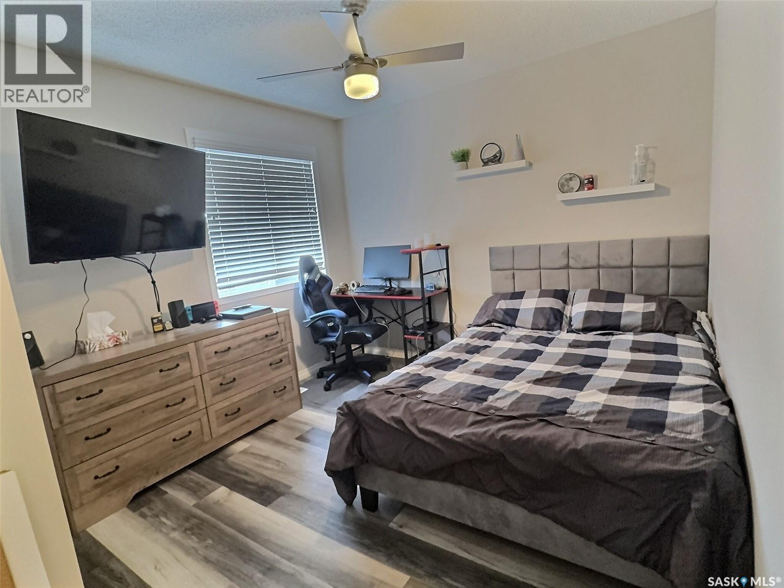 419 Clasky Drive, Estevan, SK - Indoor Photo Showing Bedroom