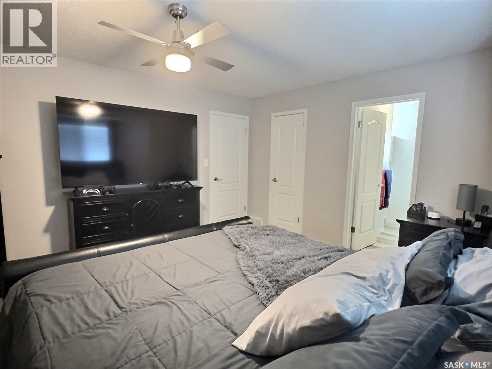 419 Clasky Drive, Estevan, SK - Indoor Photo Showing Bedroom