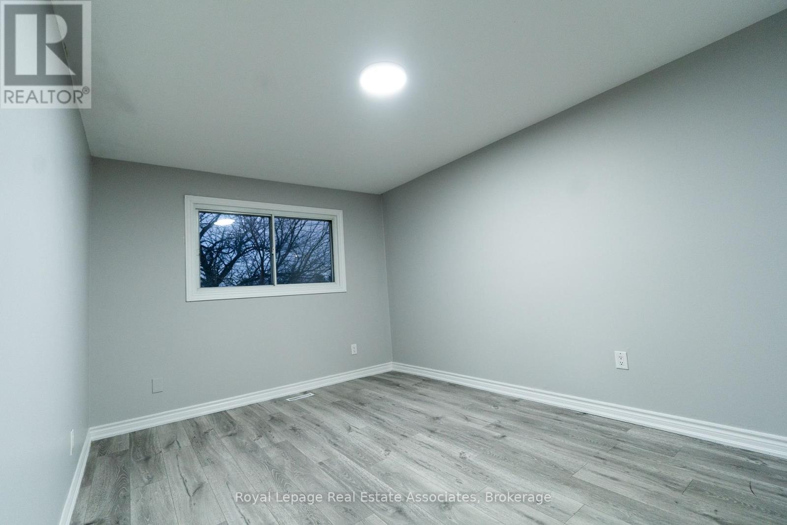 337 Hansen Road N, Brampton, ON - Indoor Photo Showing Other Room