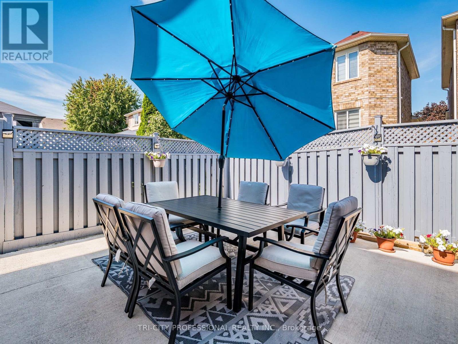 18 Sugarhill Drive, Brampton, ON - Outdoor With Deck Patio Veranda With Exterior
