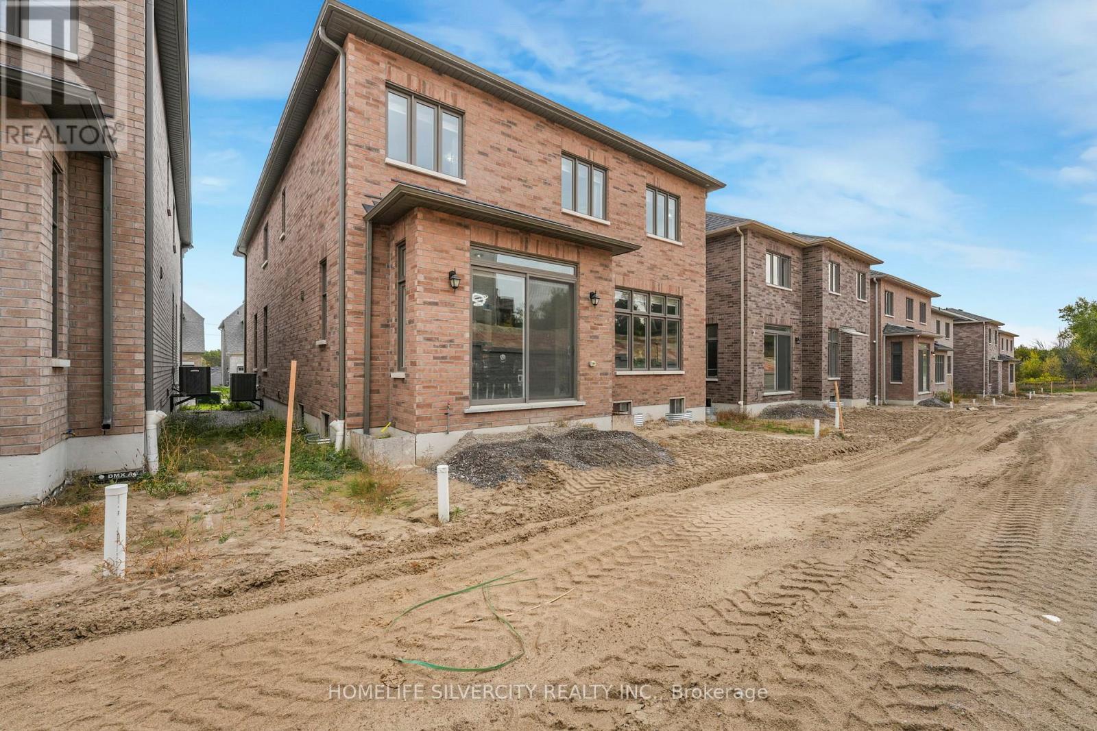 85 James Walker Avenue, Caledon, ON - Outdoor
