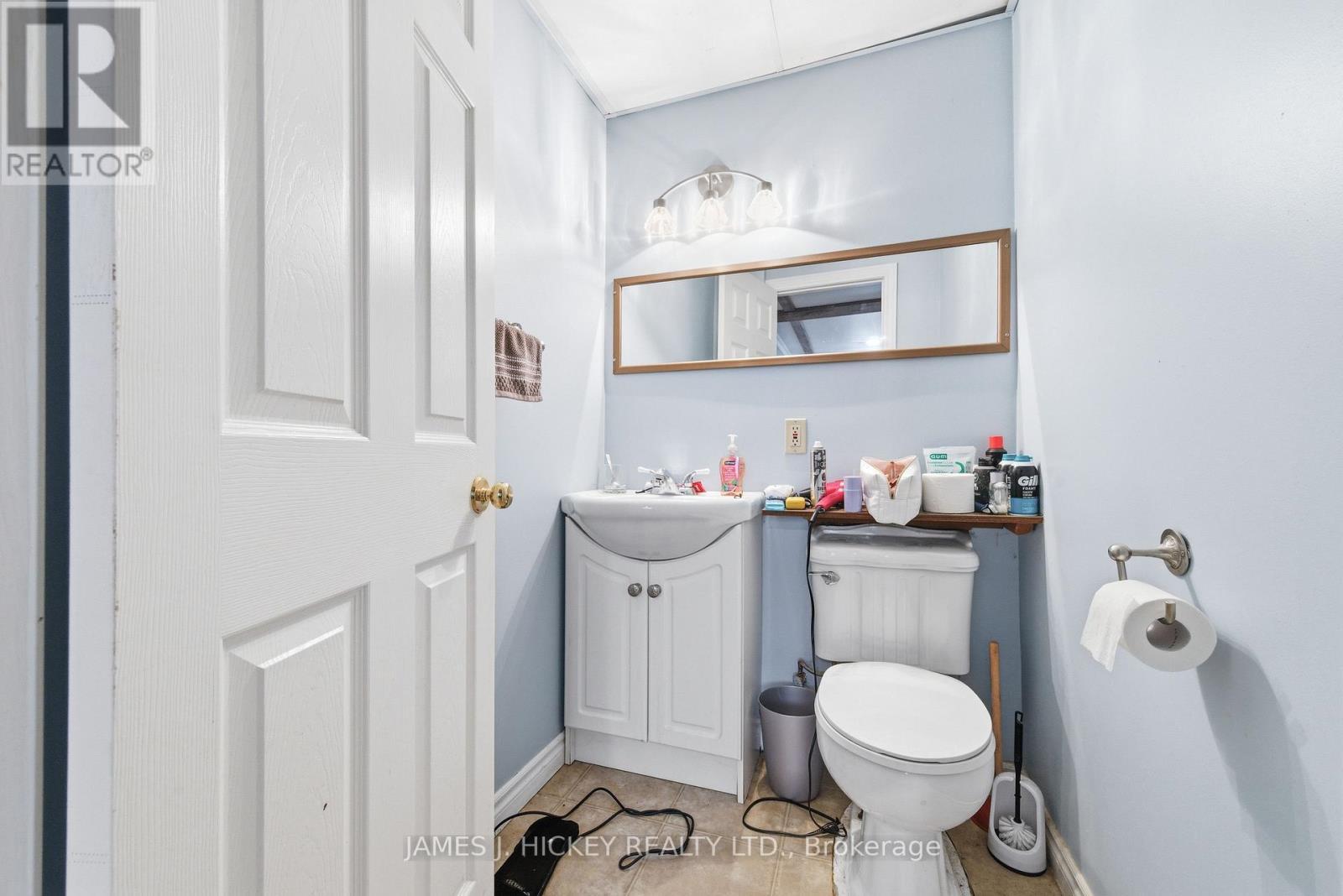 1 Tamarack Street, Deep River, ON - Indoor Photo Showing Bathroom
