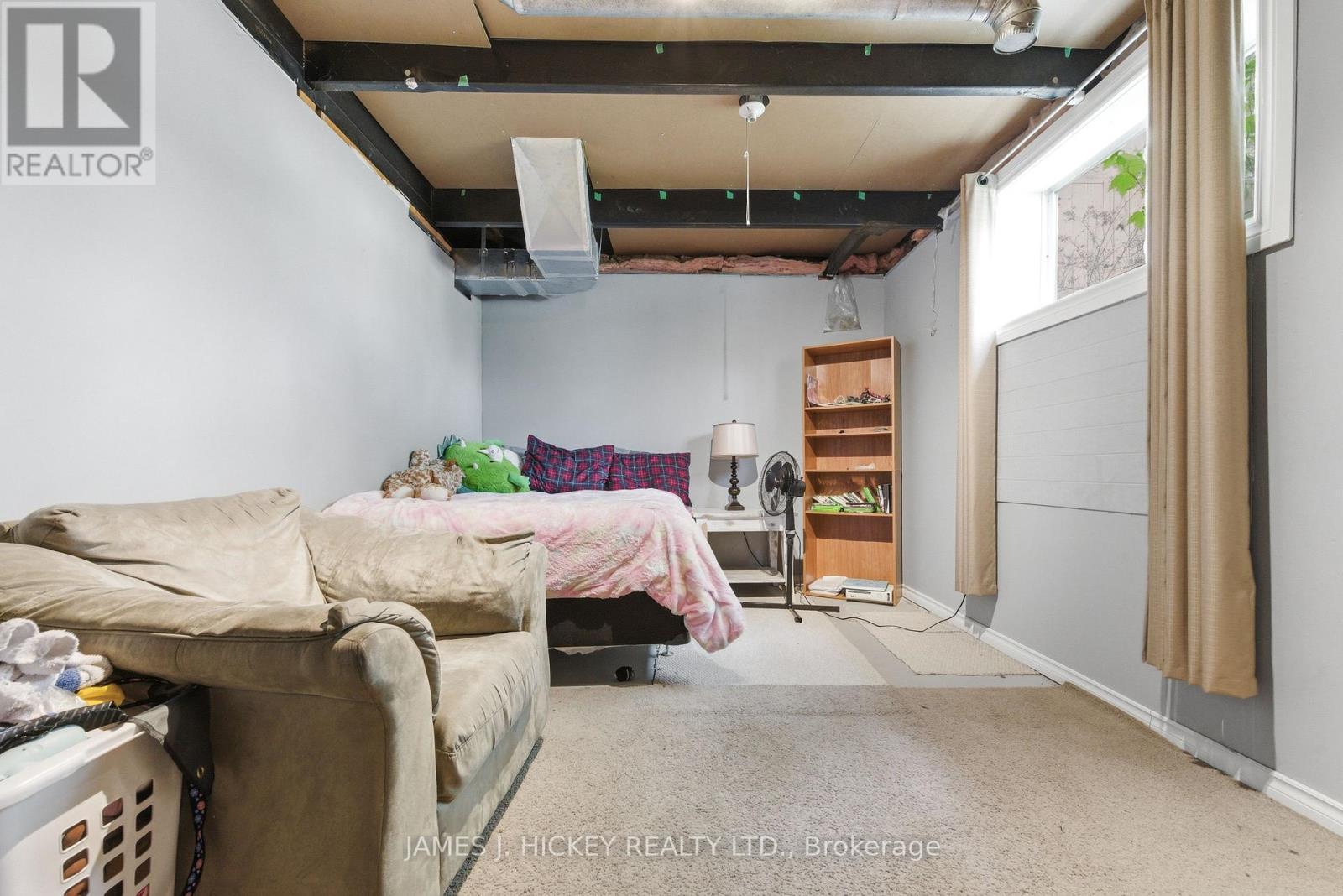 1 Tamarack Street, Deep River, ON - Indoor Photo Showing Bedroom