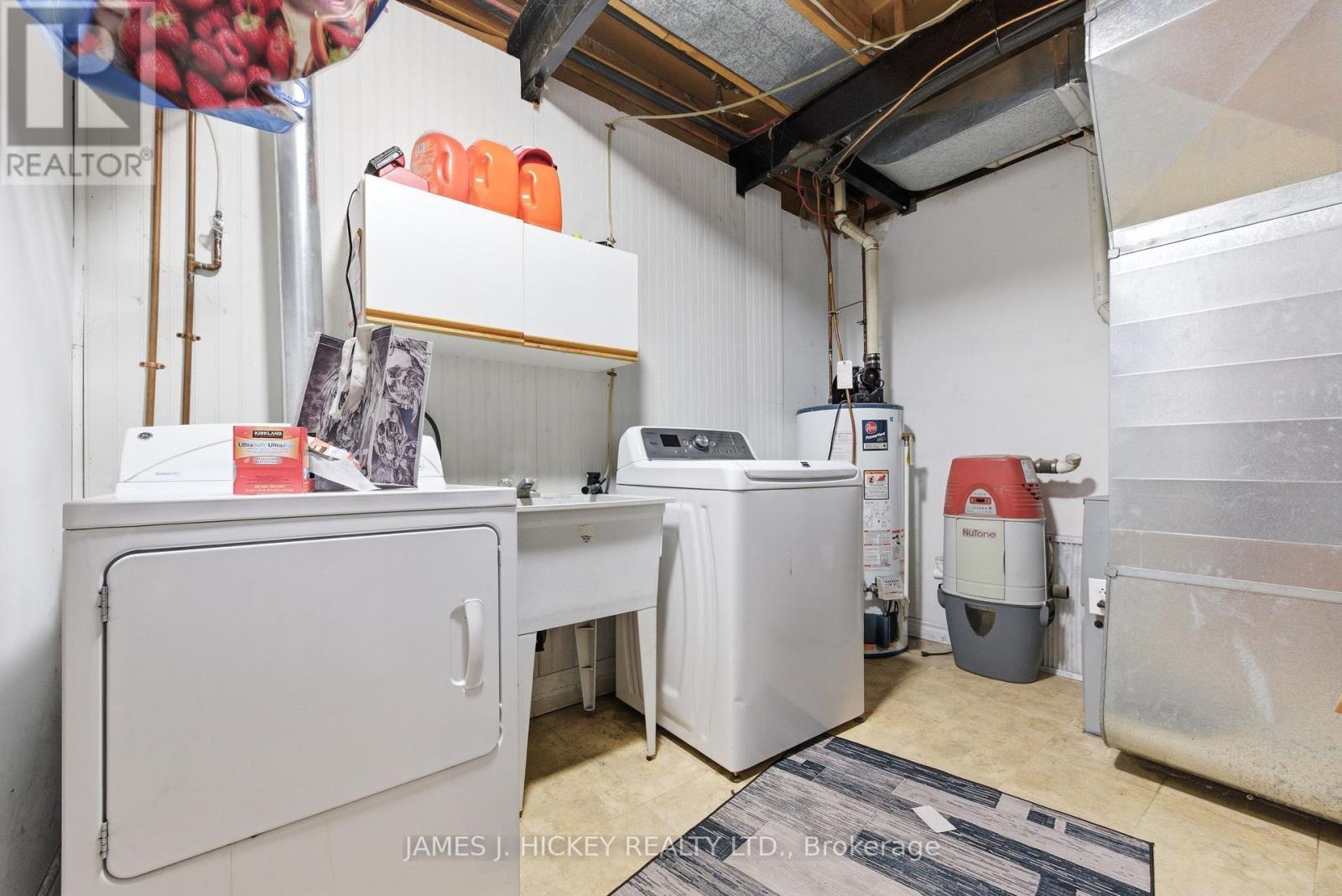 1 Tamarack Street, Deep River, ON - Indoor Photo Showing Laundry Room