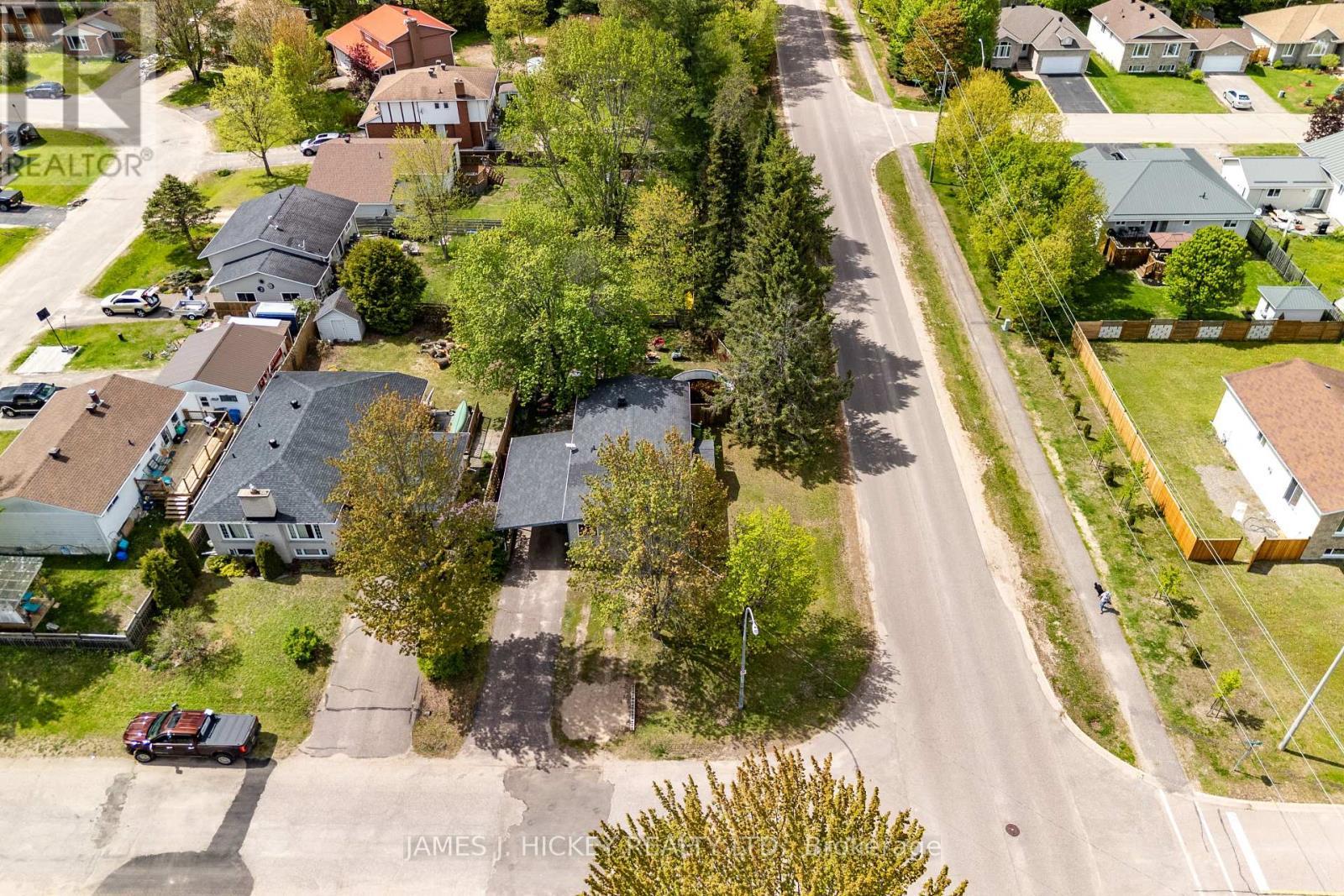 1 Tamarack Street, Deep River, ON - Outdoor With View