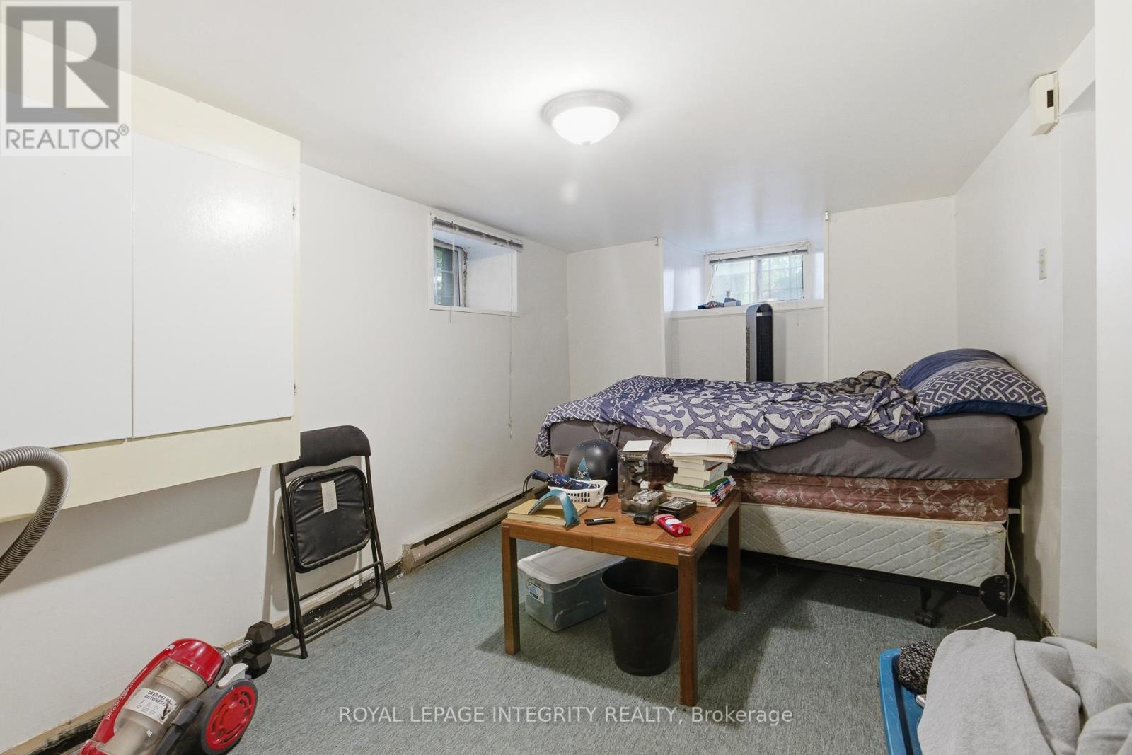 Unit #3 (basement) bedroom - 634 Gladstone Avenue, Ottawa, ON - Indoor Photo Showing Bedroom