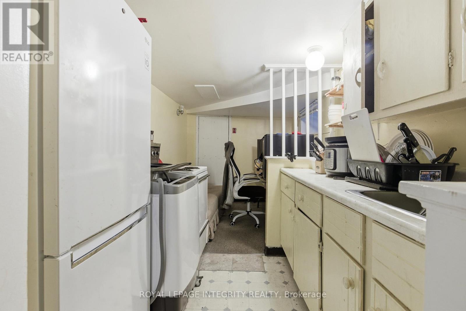 Unit #3 (basement) kitchen - 634 Gladstone Avenue, Ottawa, ON - Indoor