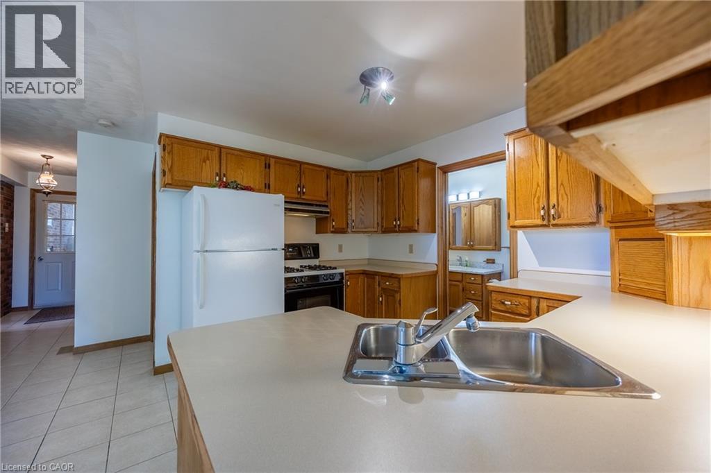 1712 Vittoria Road, Vittoria, ON - Indoor Photo Showing Kitchen With Double Sink