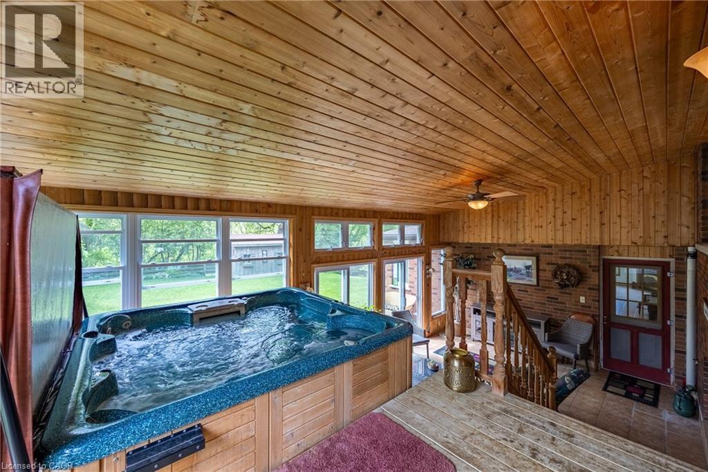 1712 Vittoria Road, Vittoria, ON - Indoor