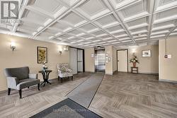 Lobby - 