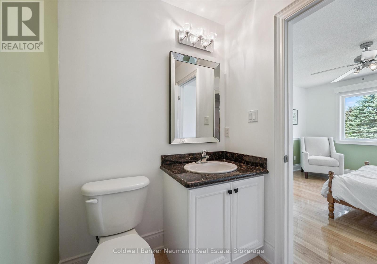 32 Forest Ridge Road, Erin, ON - Indoor Photo Showing Bathroom