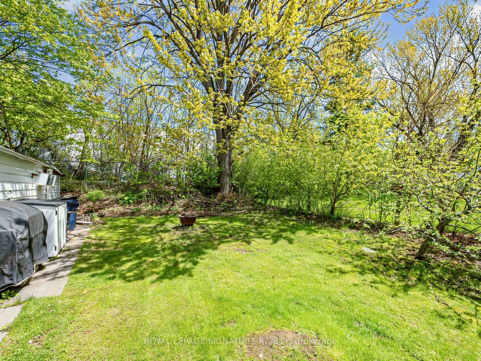 67 Ellington Drive, Toronto, ON - Outdoor