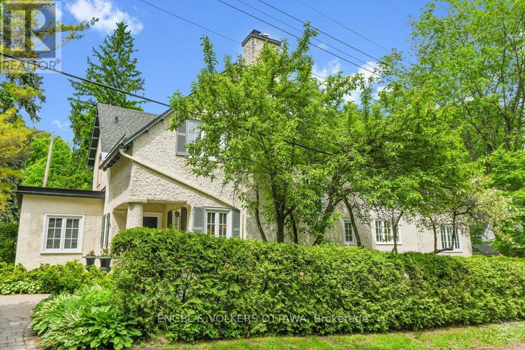 202 Cloverdale Road, Ottawa, ON - Outdoor