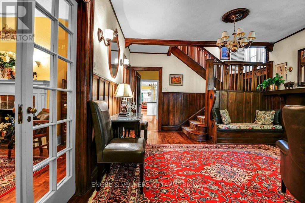 202 Cloverdale Road, Ottawa, ON - Indoor Photo Showing Other Room