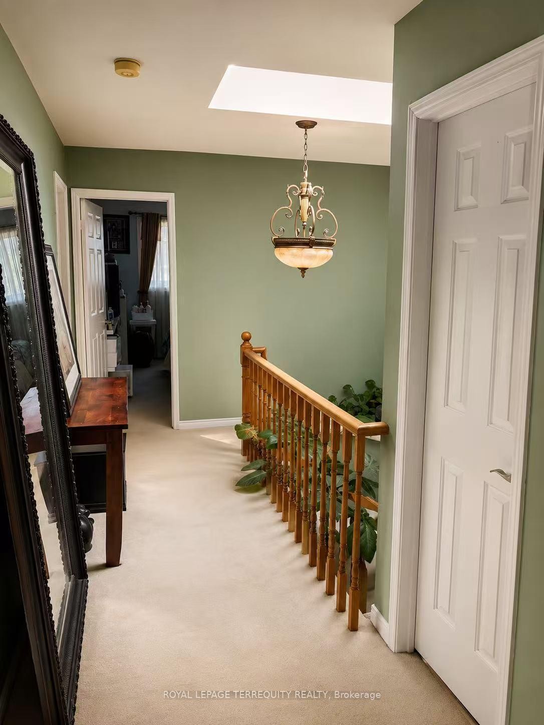304 Charlton Avenue, Vaughan, ON - Indoor Photo Showing Other Room