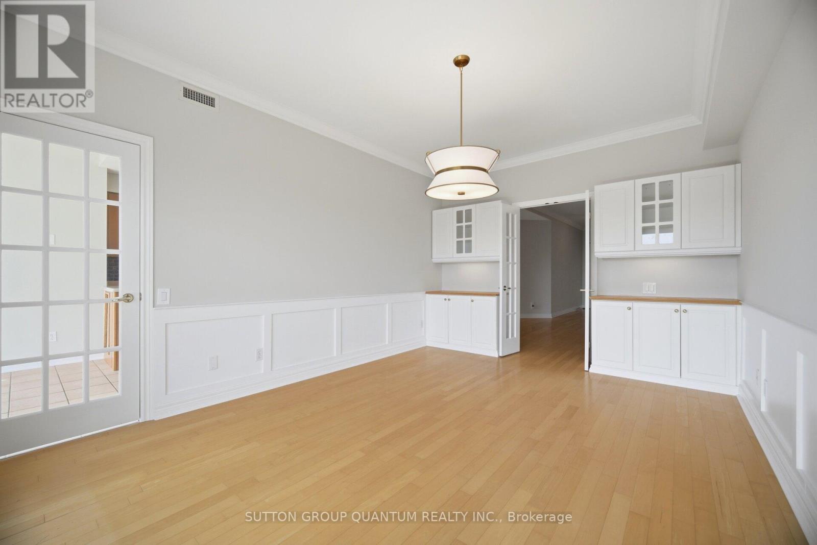 503 - 50 Old Mill Road, Oakville, ON - Indoor Photo Showing Other Room