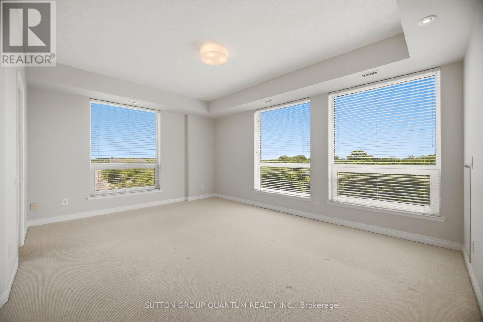 503 - 50 Old Mill Road, Oakville, ON - Indoor Photo Showing Other Room