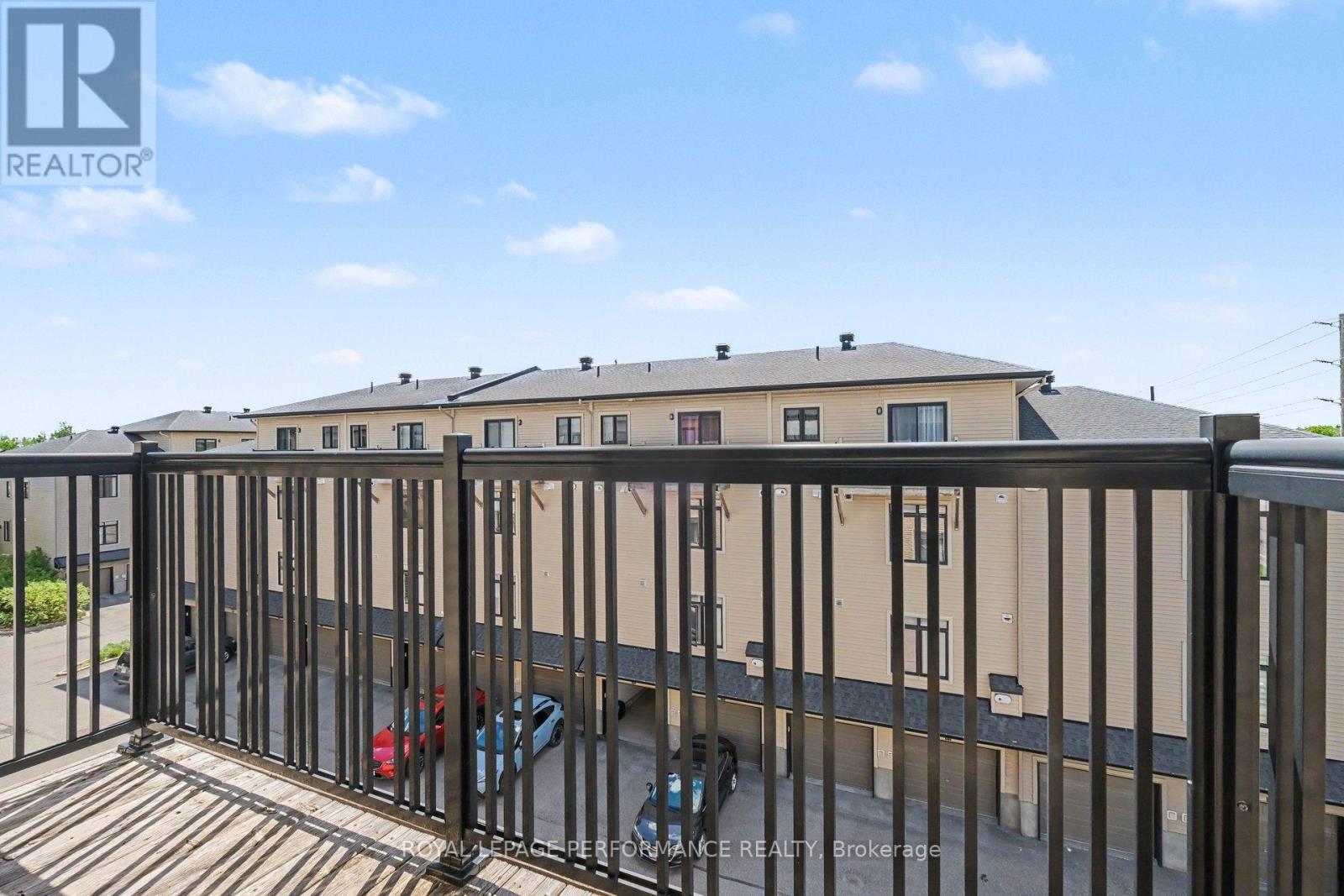 220 Pembina Private, Ottawa, ON - Outdoor With Balcony