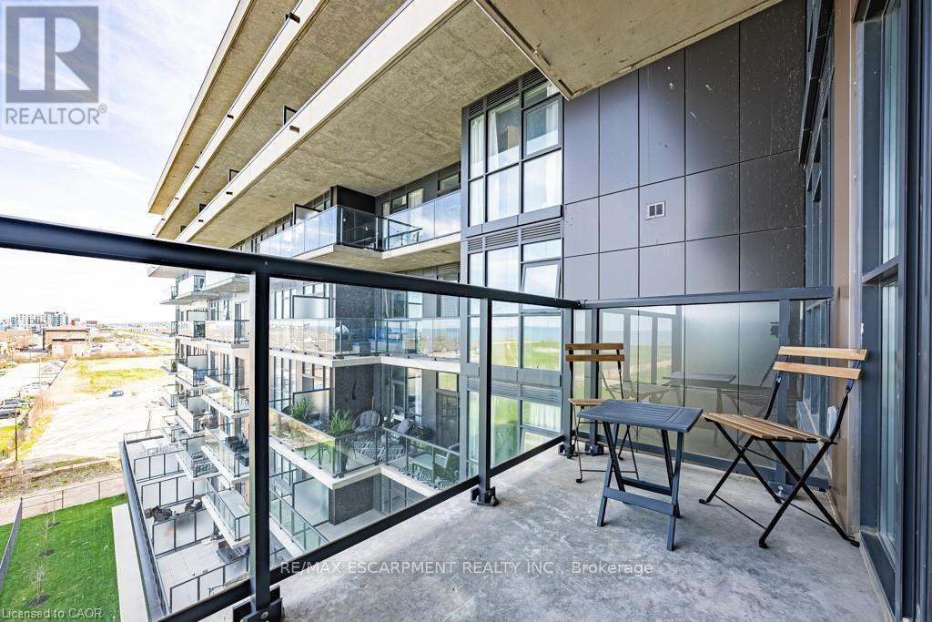 609 - 550 North Service Road, Grimsby, ON - Outdoor With Exterior