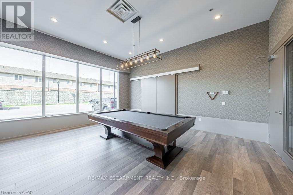 609 - 550 North Service Road, Grimsby, ON - Indoor Photo Showing Other Room