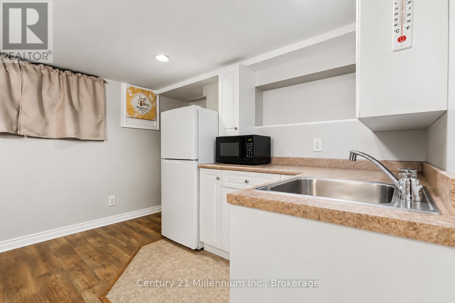 Viritually Staged - 26 Victoria Avenue, Grey Highlands, ON - Indoor Photo Showing Kitchen