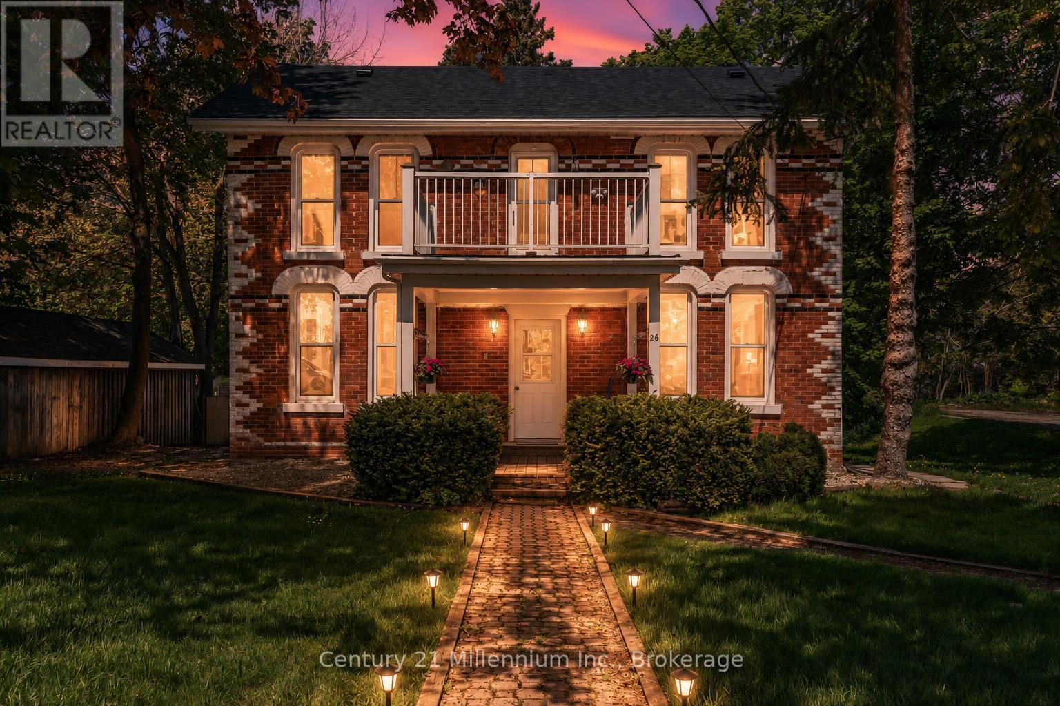 26 Victoria Avenue, Grey Highlands, ON - Outdoor With Balcony