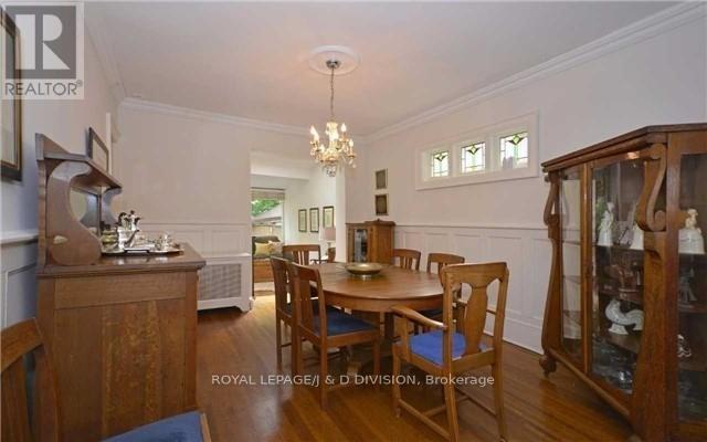 311 Chaplin Crescent, Toronto, ON - Indoor Photo Showing Dining Room