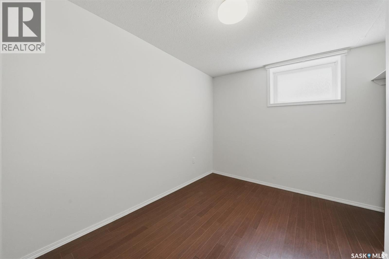 403 Willow Street E, Saskatoon, SK - Indoor Photo Showing Other Room