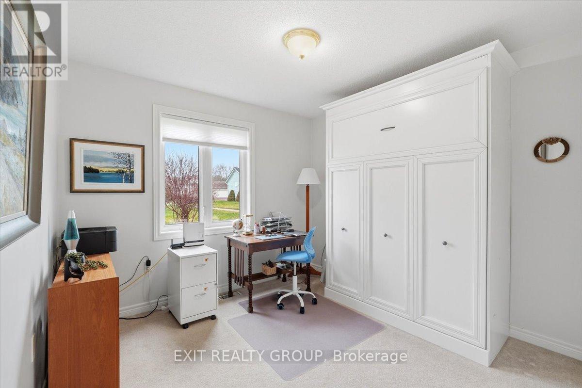 26 Lockwood Drive, Brighton, ON - Indoor Photo Showing Office