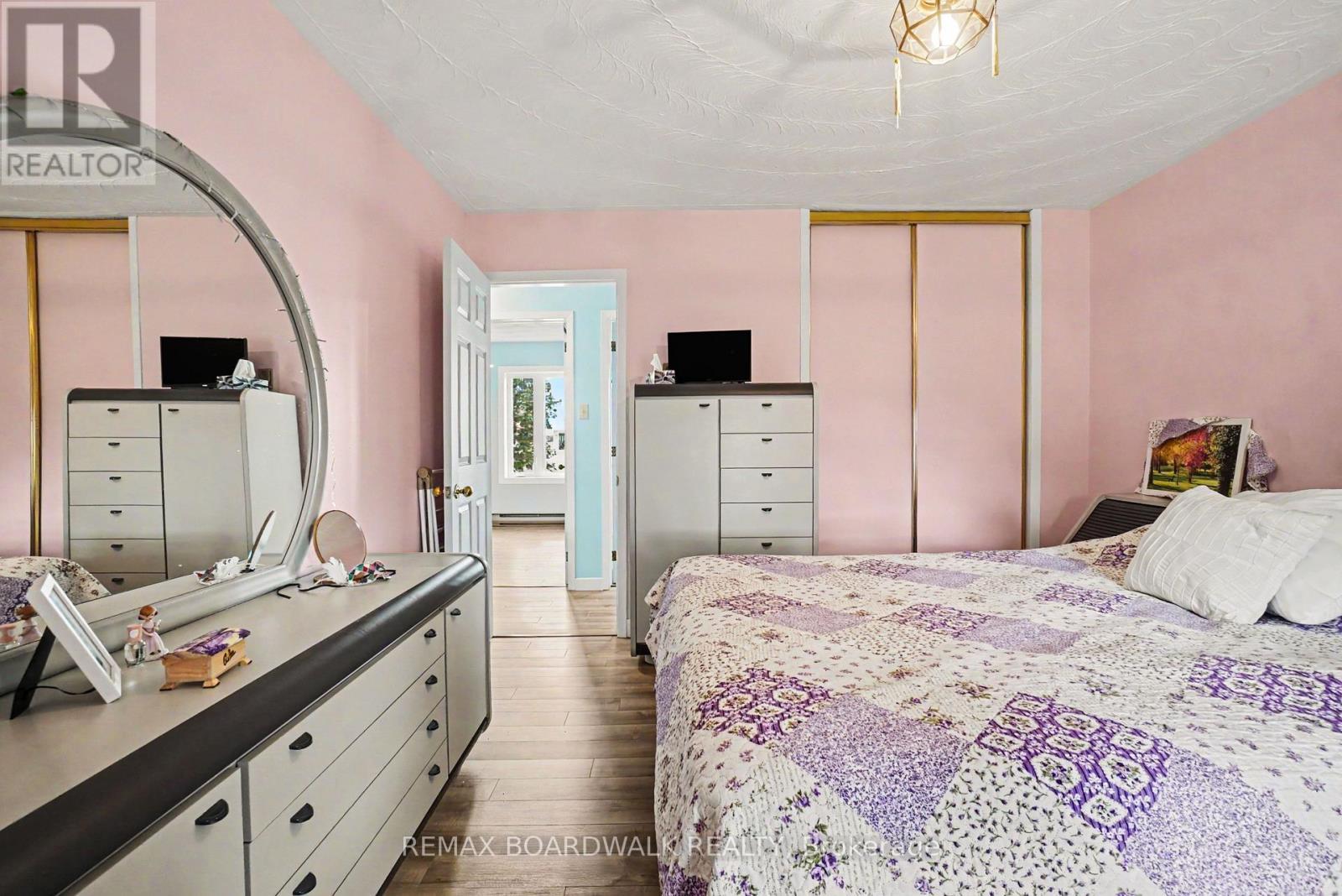 1525 Route 900 W, The Nation, ON - Indoor Photo Showing Bedroom