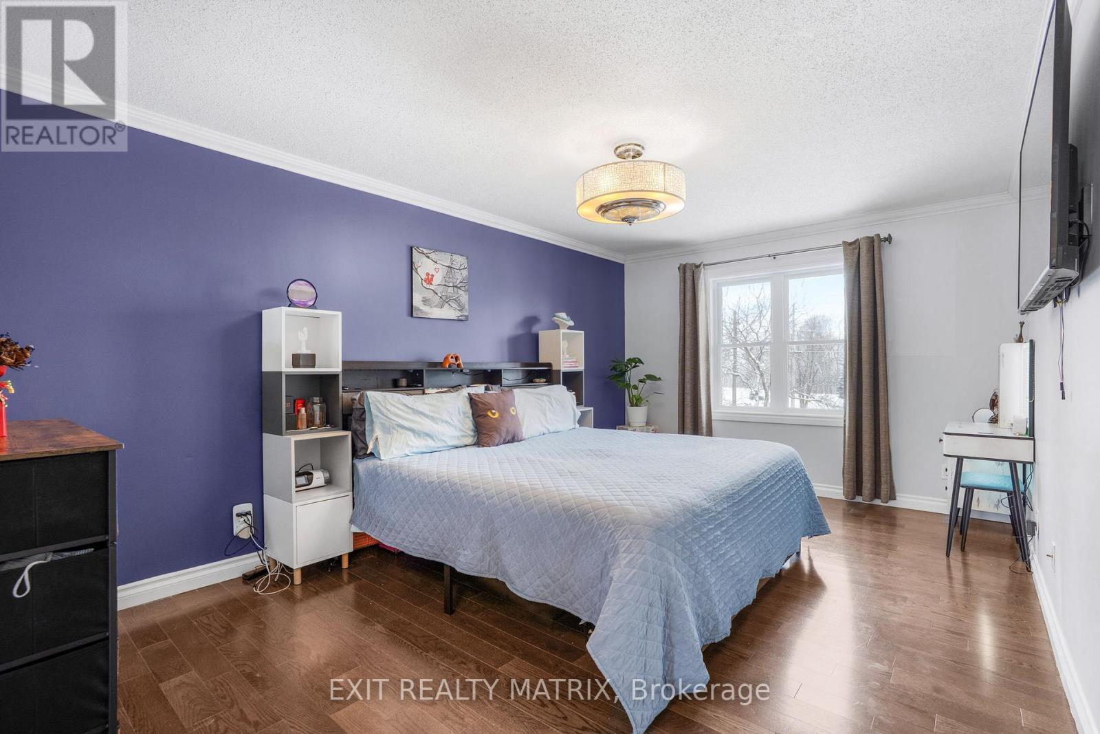 1322 Du Gouverneur Drive, Ottawa, ON - Indoor Photo Showing Bedroom