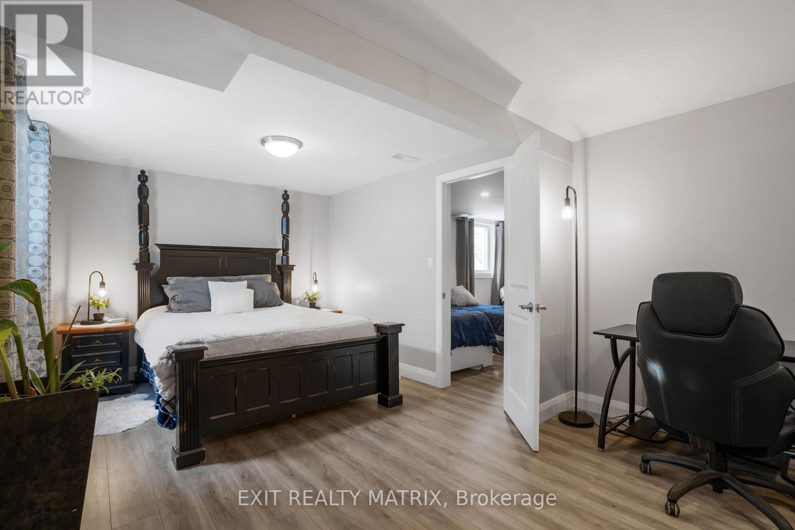 1322 Du Gouverneur Drive, Ottawa, ON - Indoor Photo Showing Bedroom