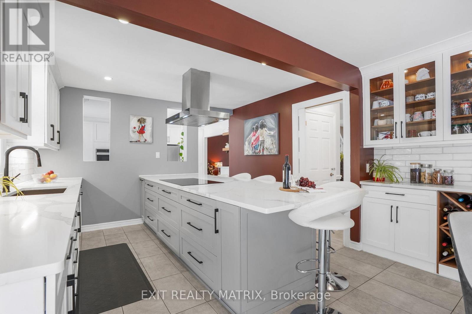 1322 Du Gouverneur Drive, Ottawa, ON - Indoor Photo Showing Kitchen