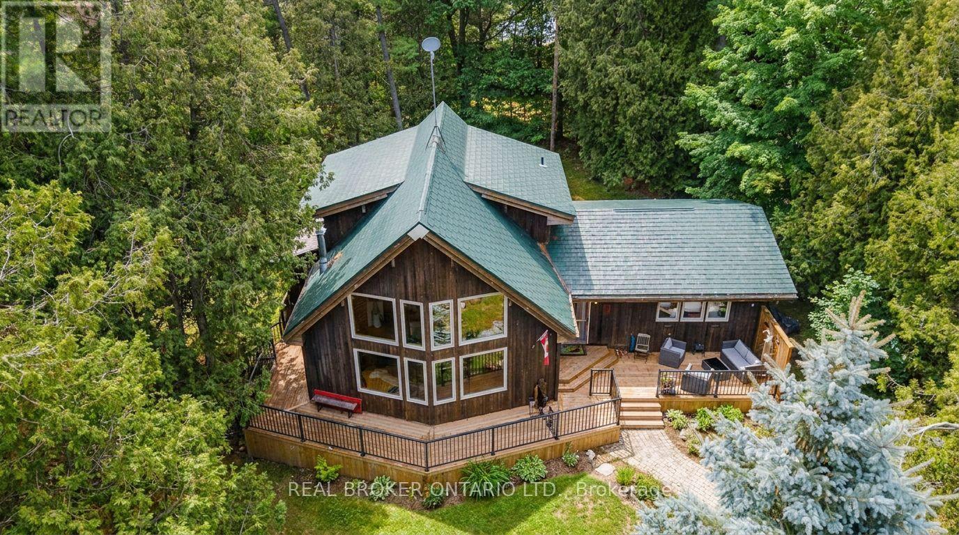 1 Woodland Drive, Mcnab/Braeside, ON - Outdoor With Deck Patio Veranda