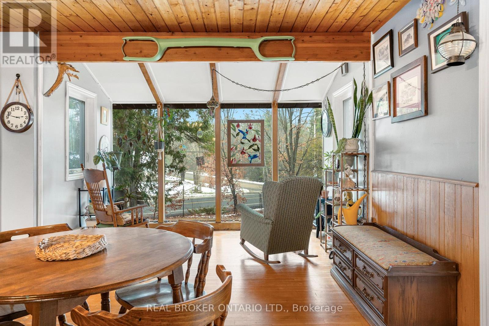 1 Woodland Drive, Mcnab/Braeside, ON - Indoor Photo Showing Dining Room