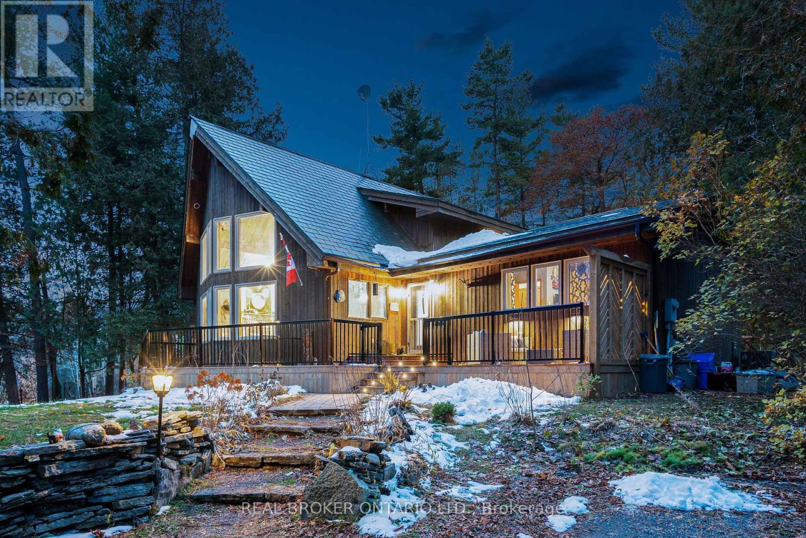 1 Woodland Drive, Mcnab/Braeside, ON - Outdoor