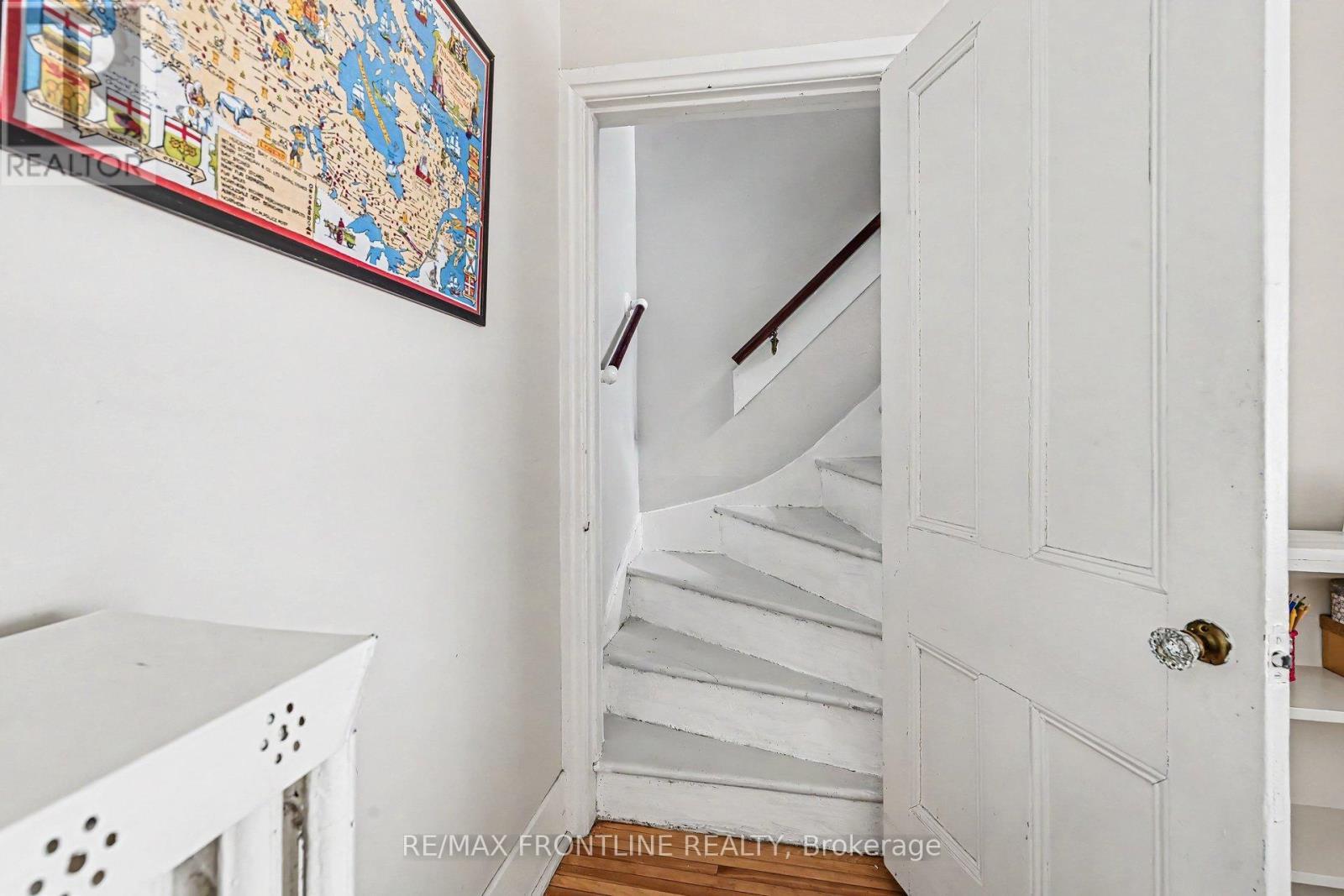 5 D'Arcy Street, Perth, ON - Indoor Photo Showing Other Room