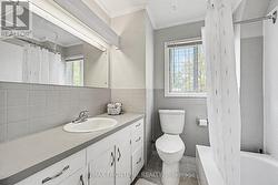 In law suite bath -