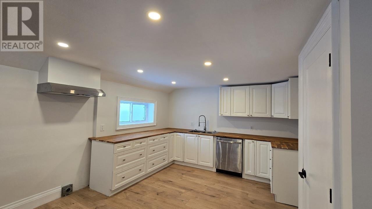 44 Pinder Dr, Prince Township, ON - Indoor
