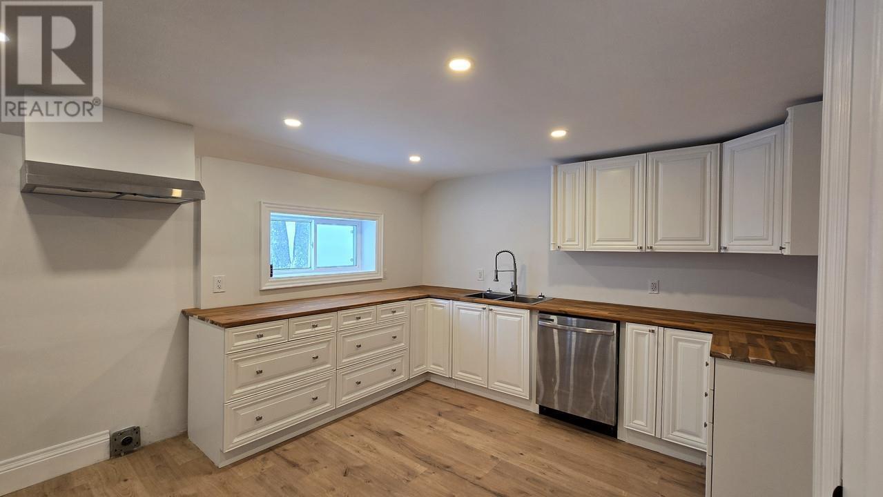 44 Pinder Dr, Prince Township, ON - Indoor
