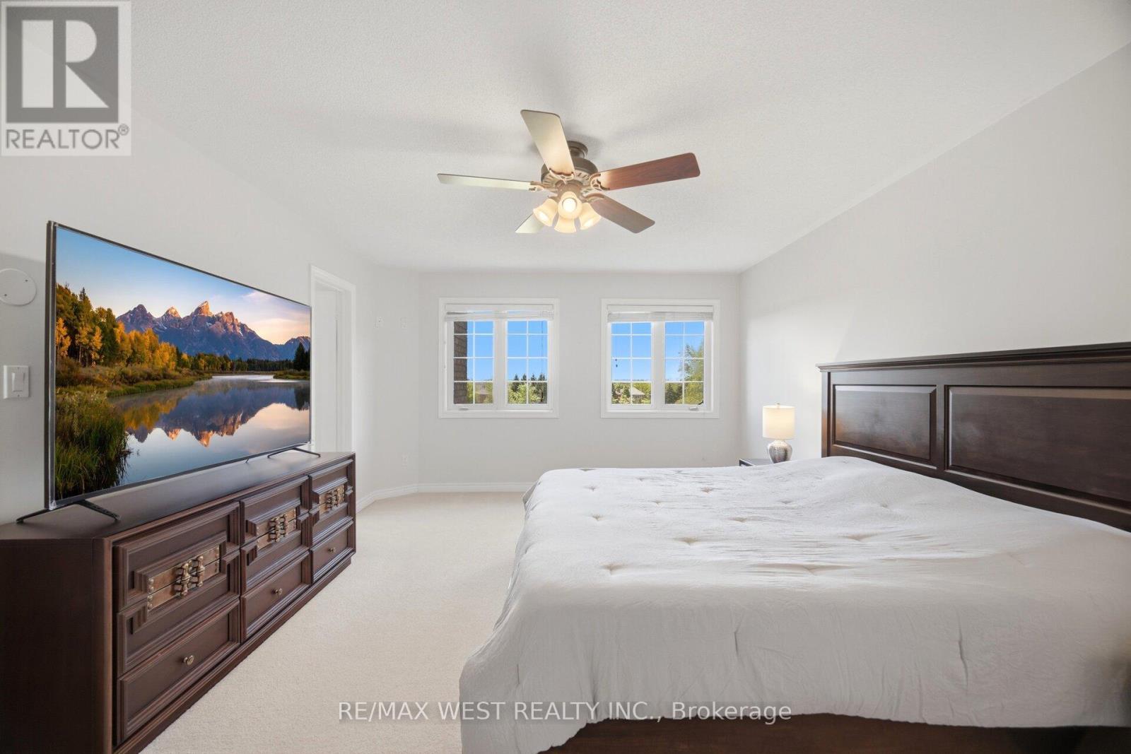 7288 Zinnia Place, Mississauga, ON - Indoor Photo Showing Bedroom
