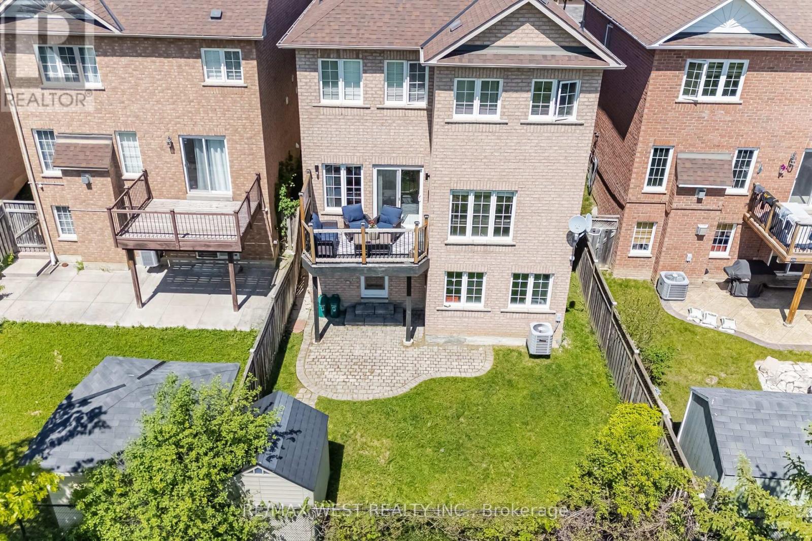 7288 Zinnia Place, Mississauga, ON - Outdoor With Deck Patio Veranda With Exterior