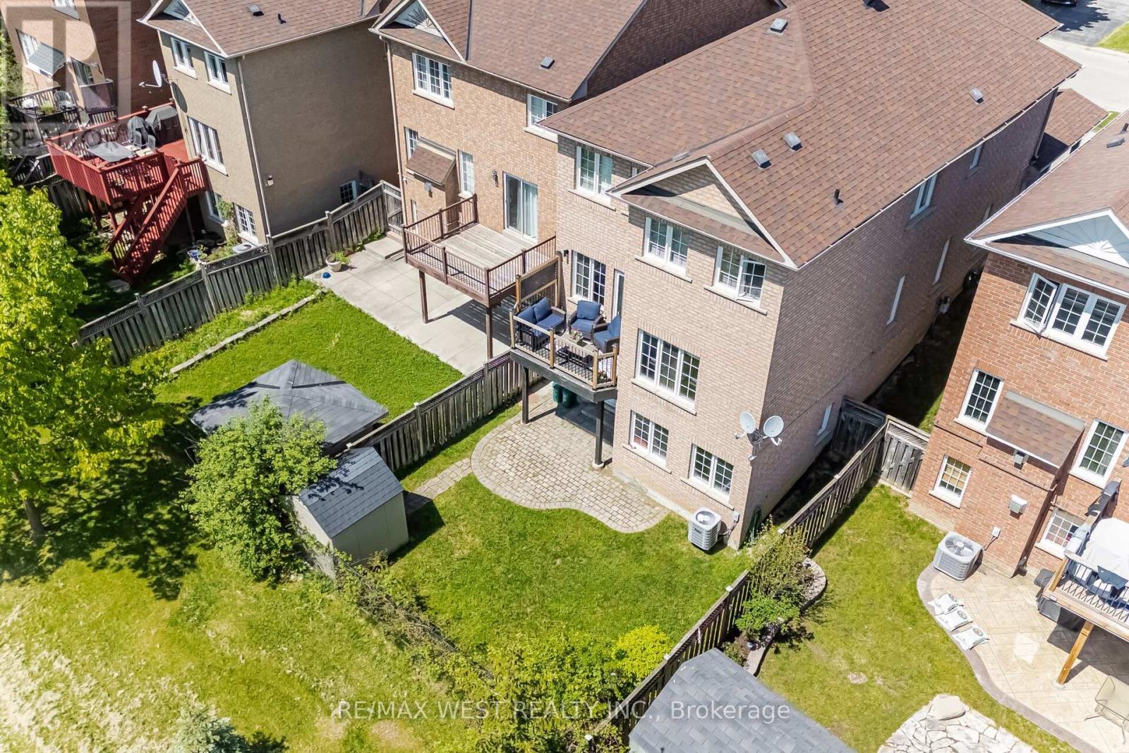 7288 Zinnia Place, Mississauga, ON - Outdoor