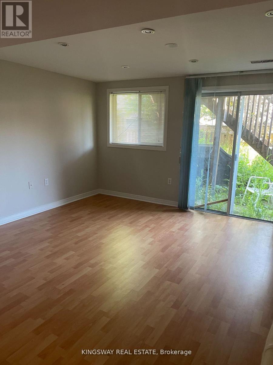 5933 Hemingway Road, Mississauga, ON - Indoor Photo Showing Other Room