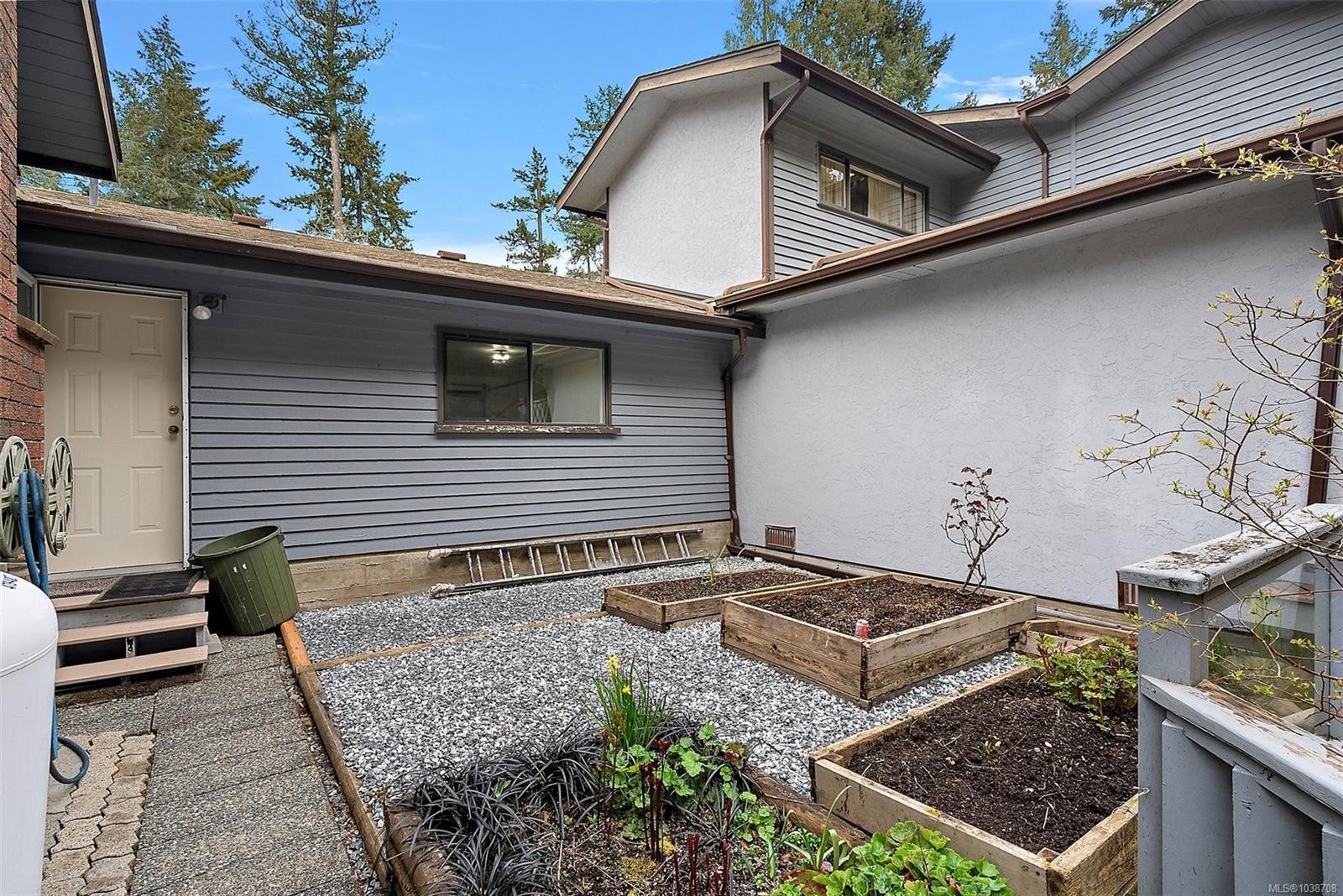 #17-1255 Wain Rd, North Saanich, BC