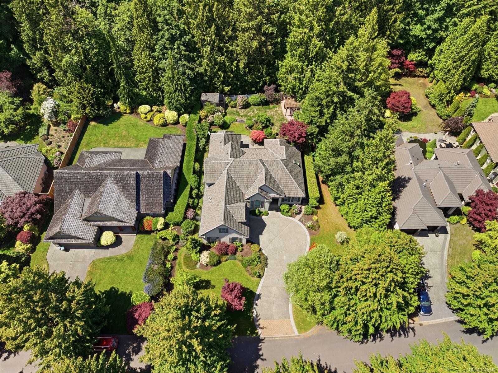 391 Park Ridge Pl, Qualicum Beach, BC